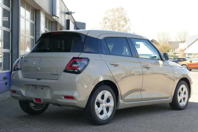Suzuki Swift (2026) thumbnail 6