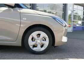 Suzuki Swift (2026) thumbnail 8