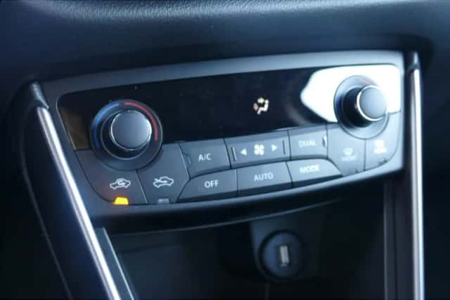 Suzuki S-Cross (2026) thumbnail 12