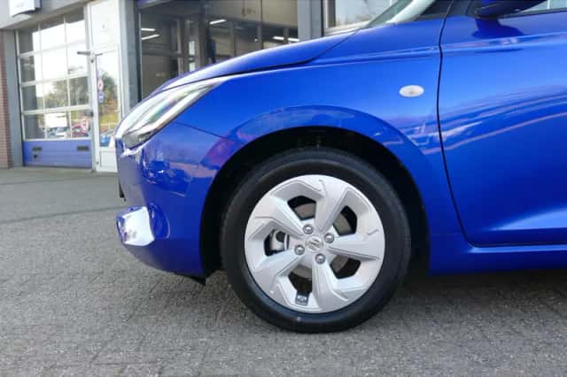 Suzuki Swift (2026) thumbnail 5