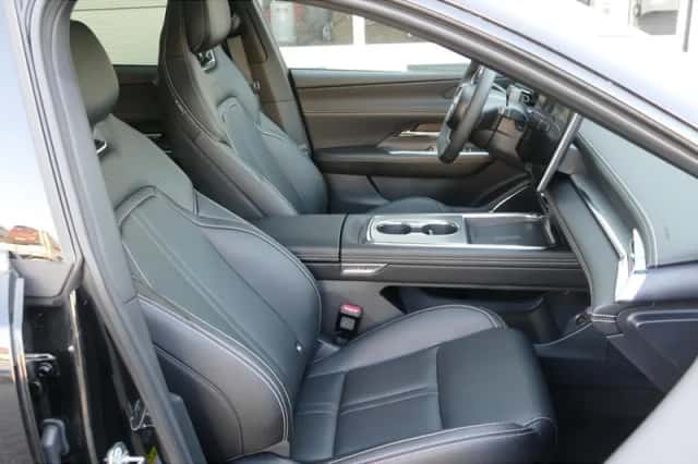 Mazda 6e (2026) thumbnail 16