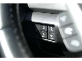 Suzuki S-Cross (2021) thumbnail 19
