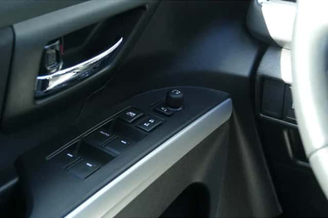 Suzuki S-Cross (2021) thumbnail 23