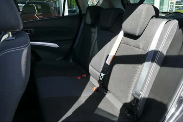 Suzuki S-Cross (2021) thumbnail 24