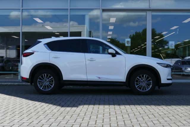 Mazda CX-5 (2017) thumbnail 8