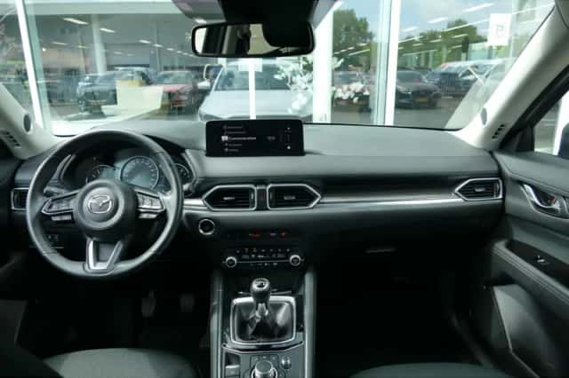 Mazda CX-5 (2023) thumbnail 2