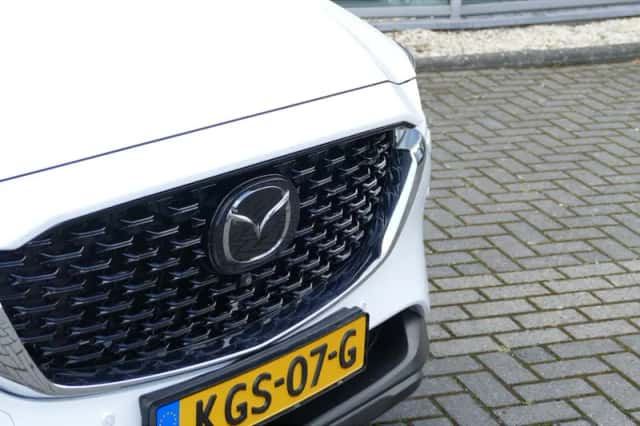 Mazda CX-5 (2023) thumbnail 3