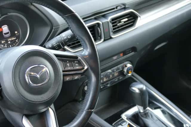 Mazda CX-5 (2018) thumbnail 5