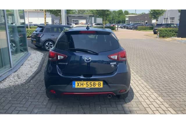 Mazda 2 (2018) thumbnail 3