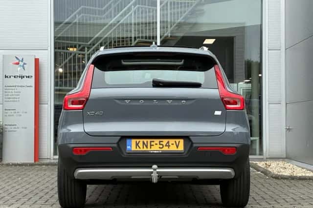 Volvo XC40 (2020) thumbnail 5