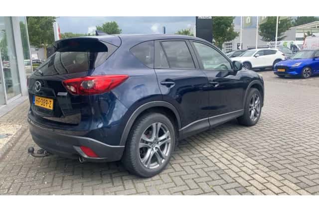 Mazda CX-5 (2015) thumbnail 2