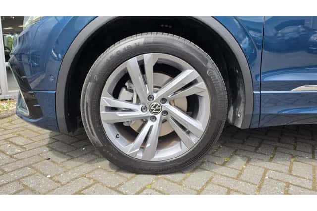 Volkswagen Tiguan (2023) thumbnail 3