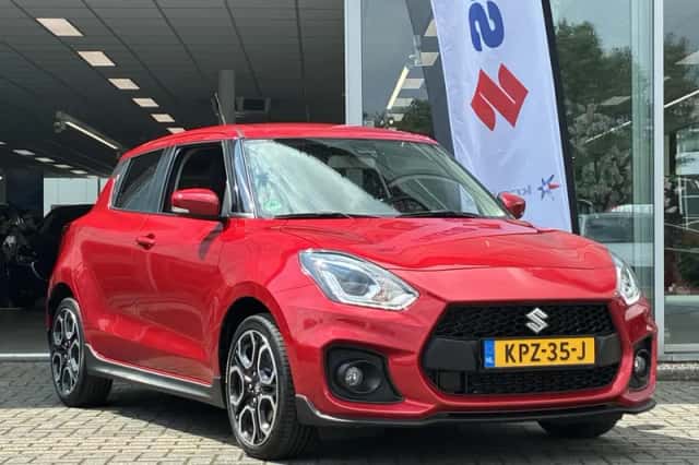 Suzuki Swift (2021) thumbnail 6