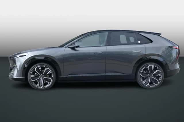 Mazda CX-6e (2026) thumbnail 2