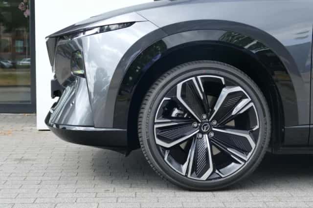 Mazda CX-6e (2026) thumbnail 4