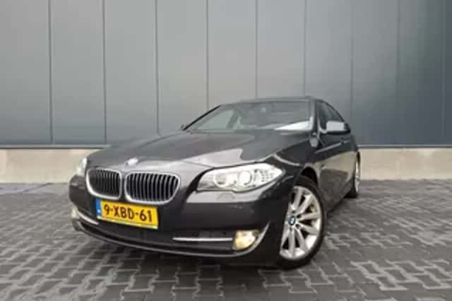 BMW 5-Serie (2010) thumbnail 1