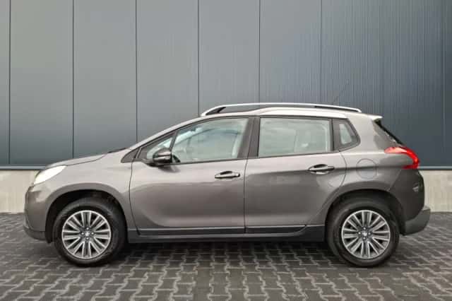 Peugeot 2008 (2014) thumbnail 2