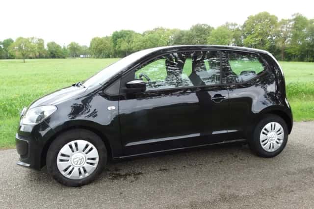 VW UP (2013) thumbnail 2