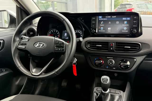 Hyundai i10 (2021) thumbnail 6