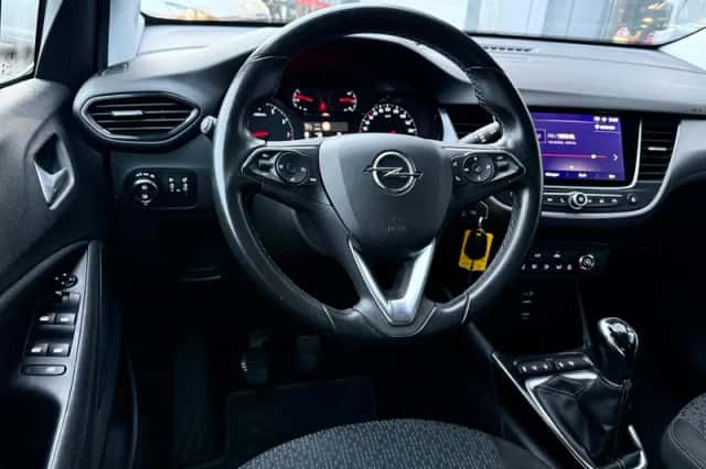 Opel Crossland X (2018) thumbnail 4