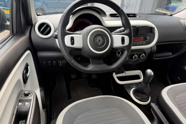 Renault Twingo (2018) thumbnail 4