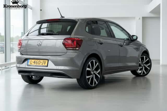 Volkswagen Polo (2020) thumbnail 2