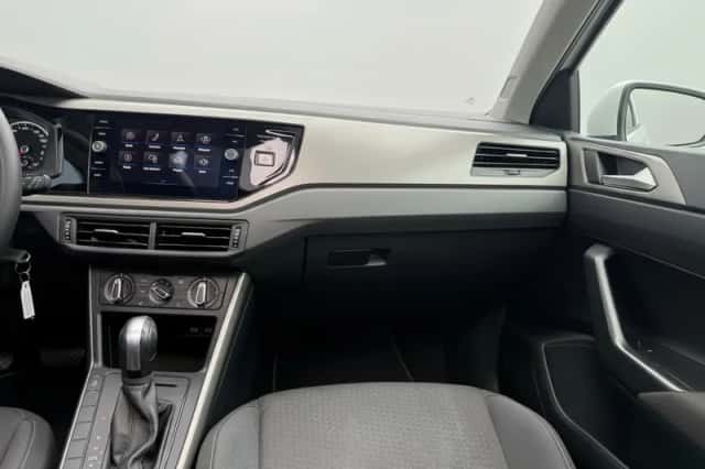 Volkswagen Polo (2021) thumbnail 6