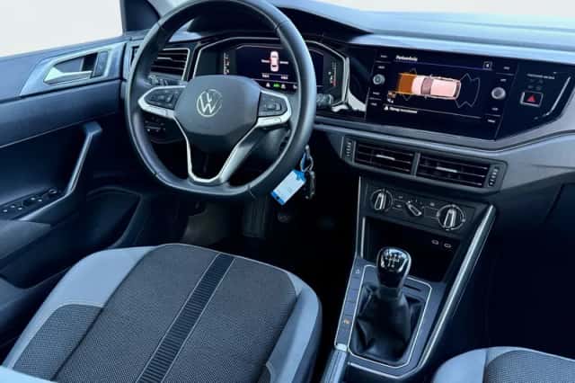 Volkswagen Polo (2022) thumbnail 6