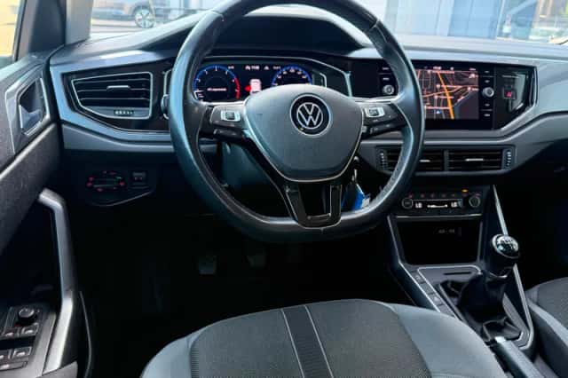 Volkswagen Polo (2021) thumbnail 4