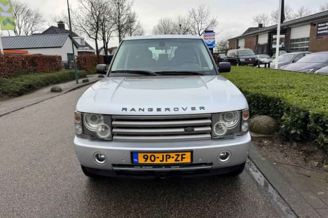 Land Rover Range Rover (2002) thumbnail 2