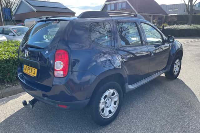 Dacia Duster (2011) thumbnail 5