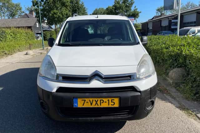 Citroën Berlingo (2012) thumbnail 2