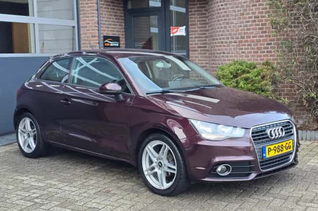 Audi A1 (2012) thumbnail 1
