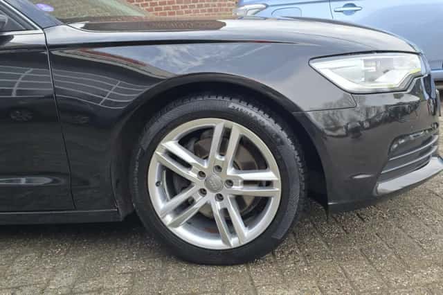 Audi A6 (2014) thumbnail 6