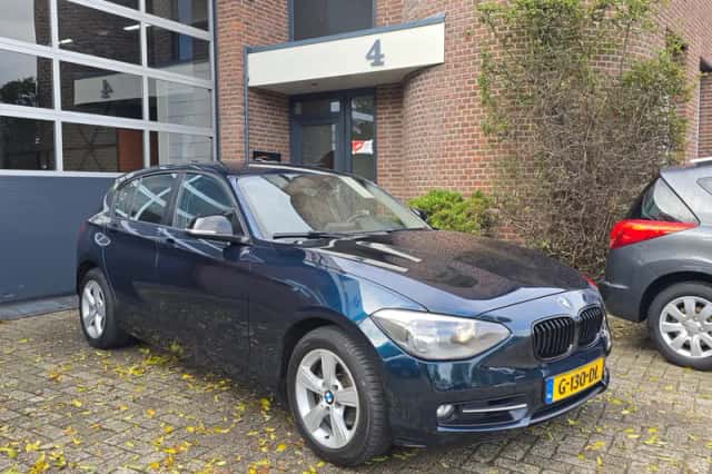 BMW 1-Serie (2012) thumbnail 1