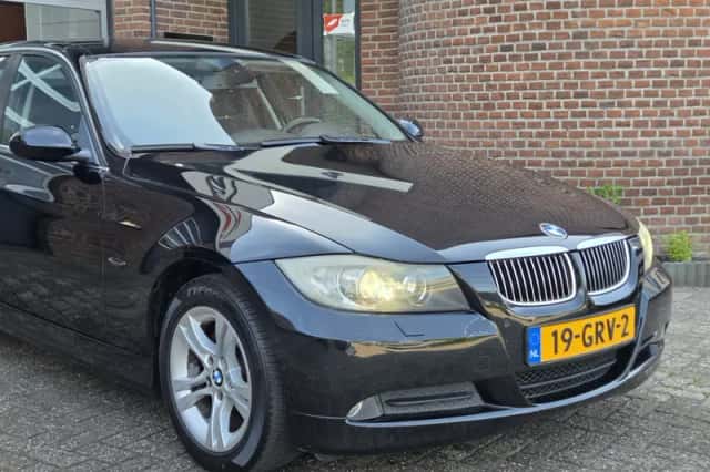 BMW 3-Serie (2008) thumbnail 4