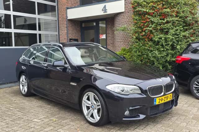 BMW 5-Serie (2013) thumbnail 1
