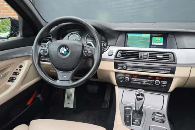 BMW 5-Serie (2013) thumbnail 2