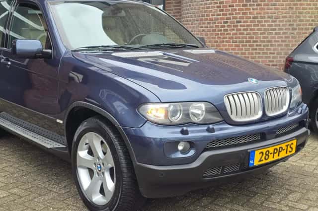 BMW X5 (2004) thumbnail 4