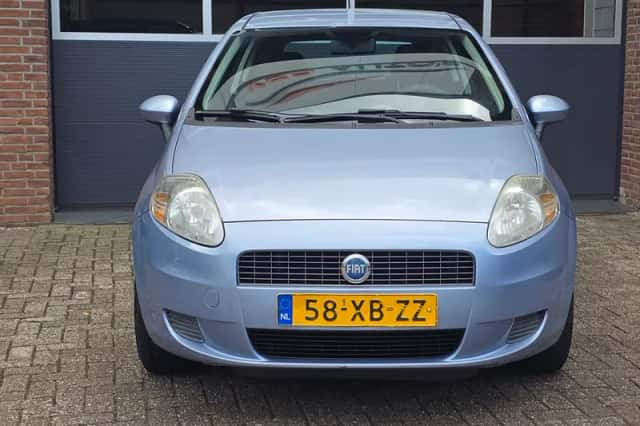 Fiat Grande Punto (2007) thumbnail 4