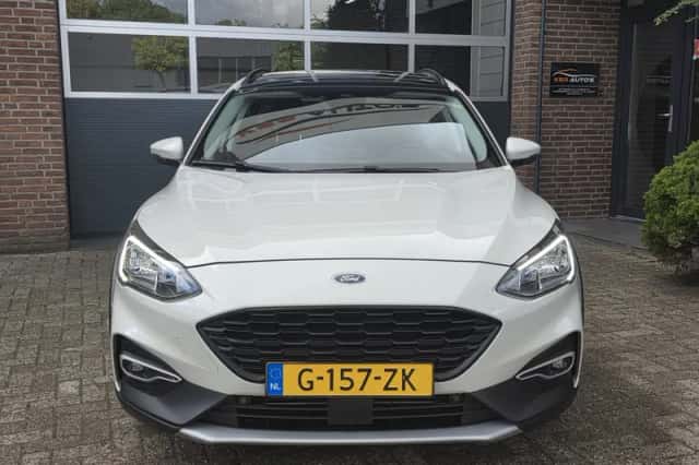 Ford Focus (2020) thumbnail 5