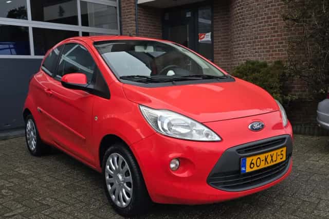 Ford Ka (2010) thumbnail 4