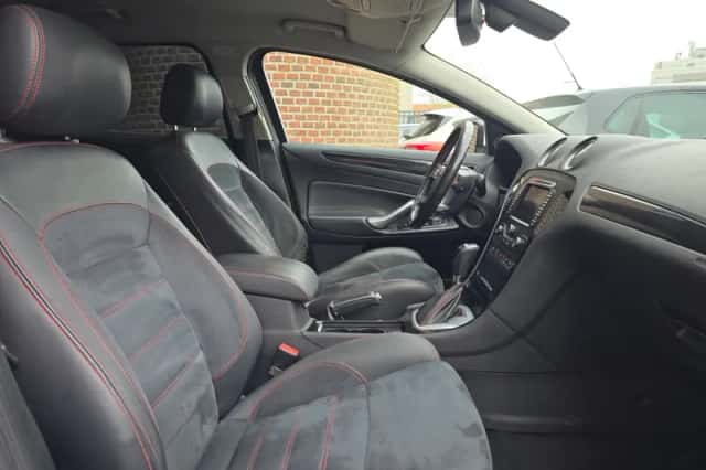 Ford Mondeo (2010) thumbnail 6