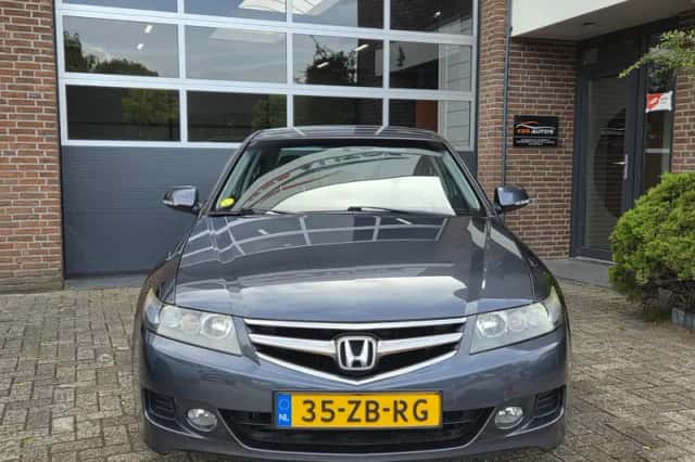 Honda Accord (2008) thumbnail 5