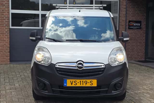 Opel Combo (2015) thumbnail 4