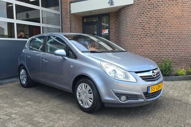 Opel Corsa (2008) thumbnail 1