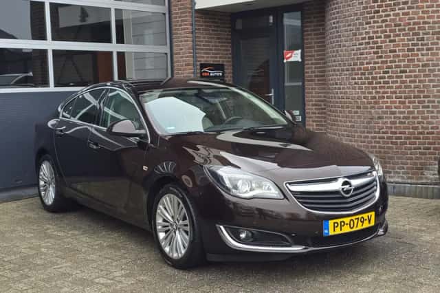 Opel Insignia (2016) thumbnail 1