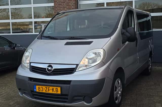 Opel Vivaro (2008) thumbnail 5