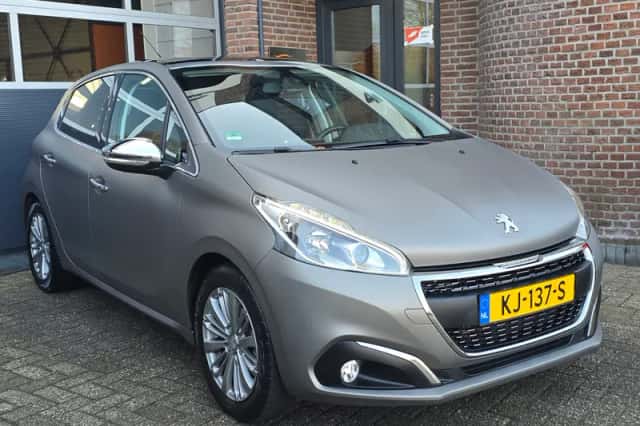 Peugeot 208 (2016) thumbnail 1