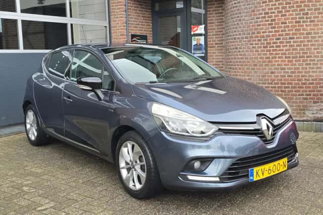 Renault Clio (2016) thumbnail 1
